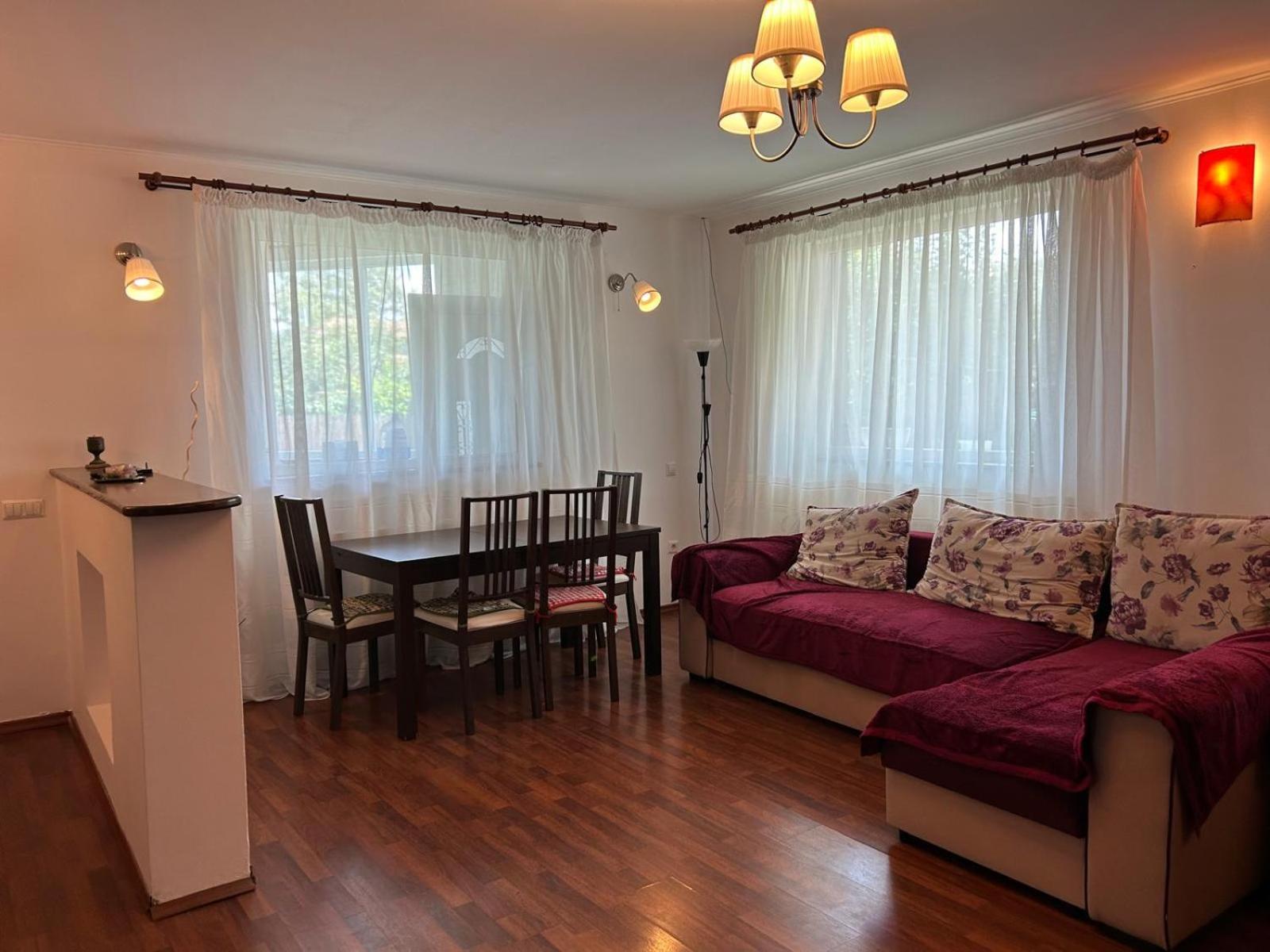 Vila De Inchiriat Aproape De Therme บาโลเตชติ ภายนอก รูปภาพ
