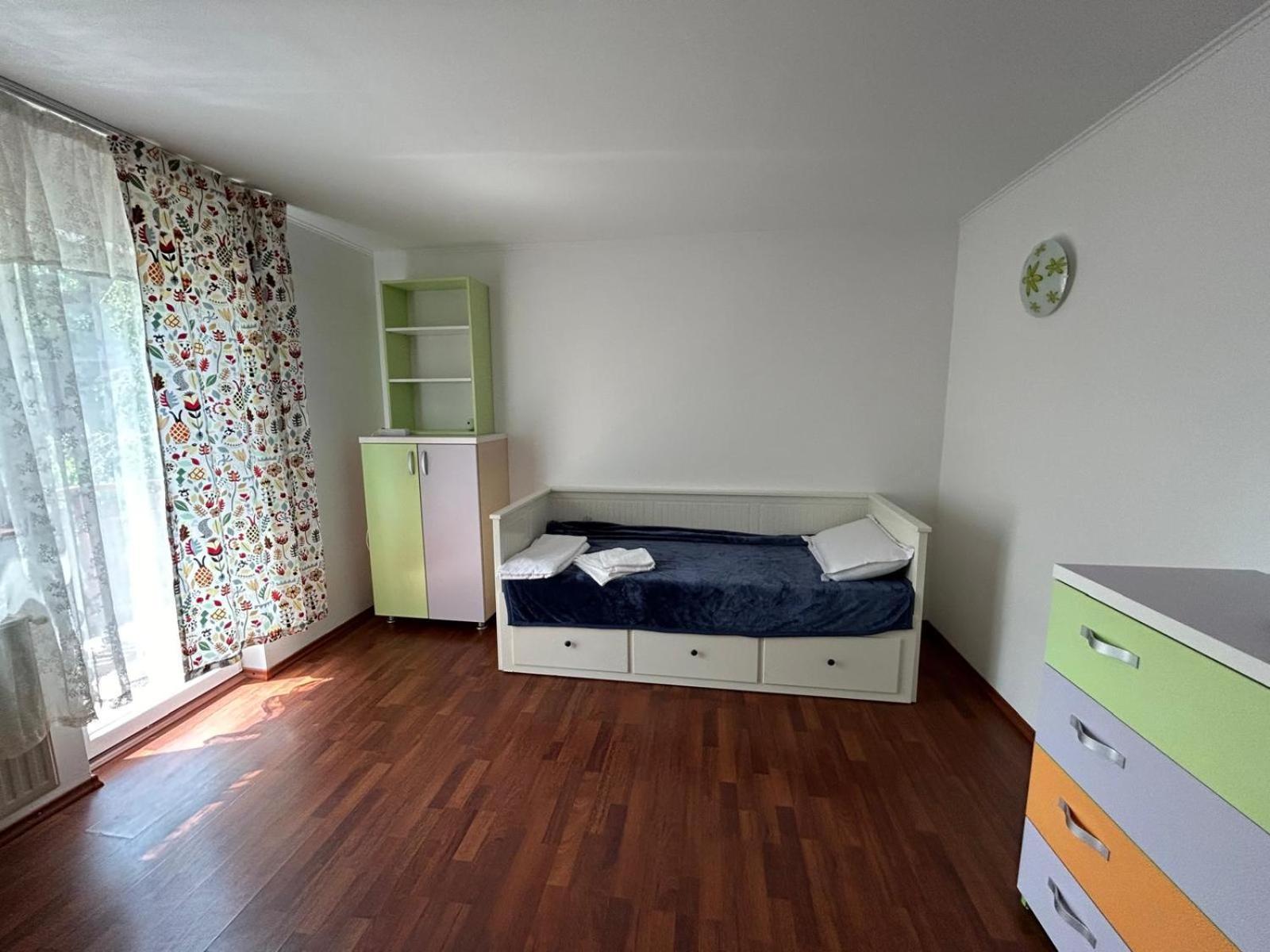 Vila De Inchiriat Aproape De Therme บาโลเตชติ ภายนอก รูปภาพ